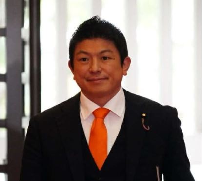 神谷宗幣の兄弟は妹2人！どんな人？現在の職業や関係性まとめ